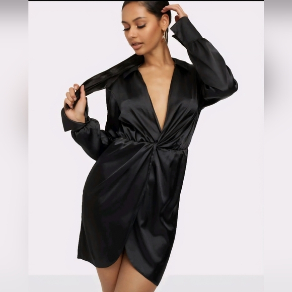 Fashion Nova Dresses & Skirts - Fashion Nova Black Satin Twist-Front Long Sleeve Dress